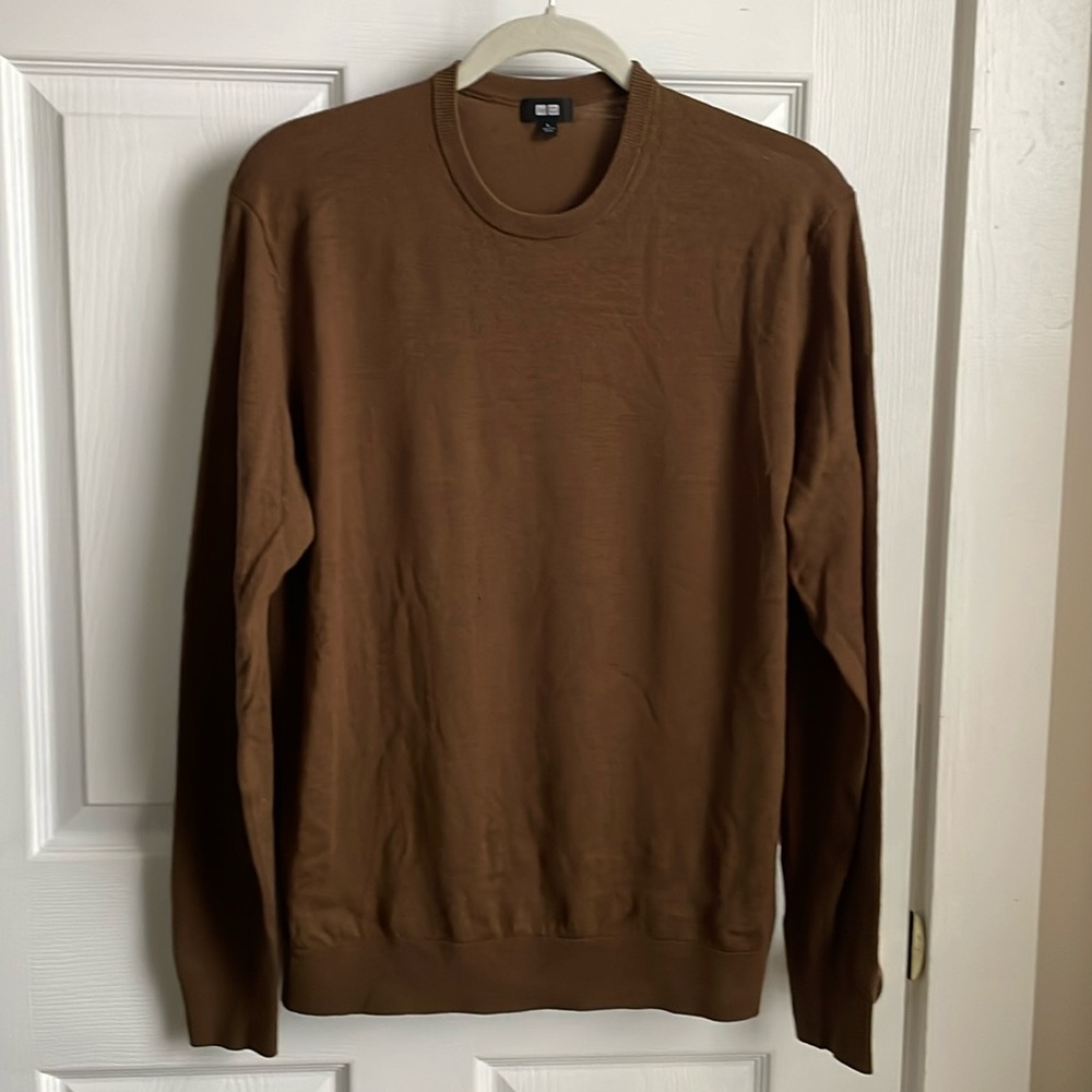 Uniqlo Warm Brown Wool Long Sleeve Sweater